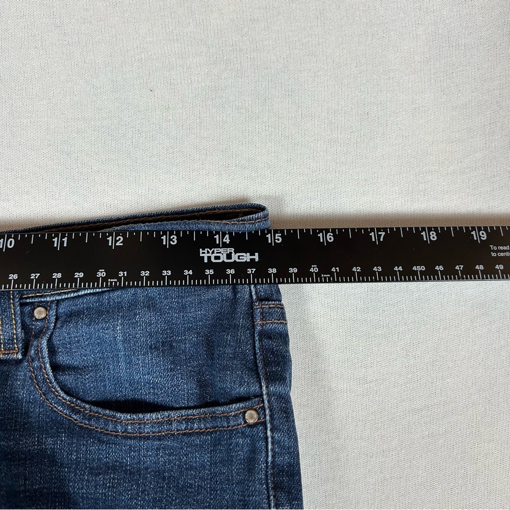 Levi's Women's Straight Leg Jeans in Dark Blue - Picture 7 of 11